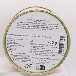 Truffes chocolat noir aux éclats de noisettes
